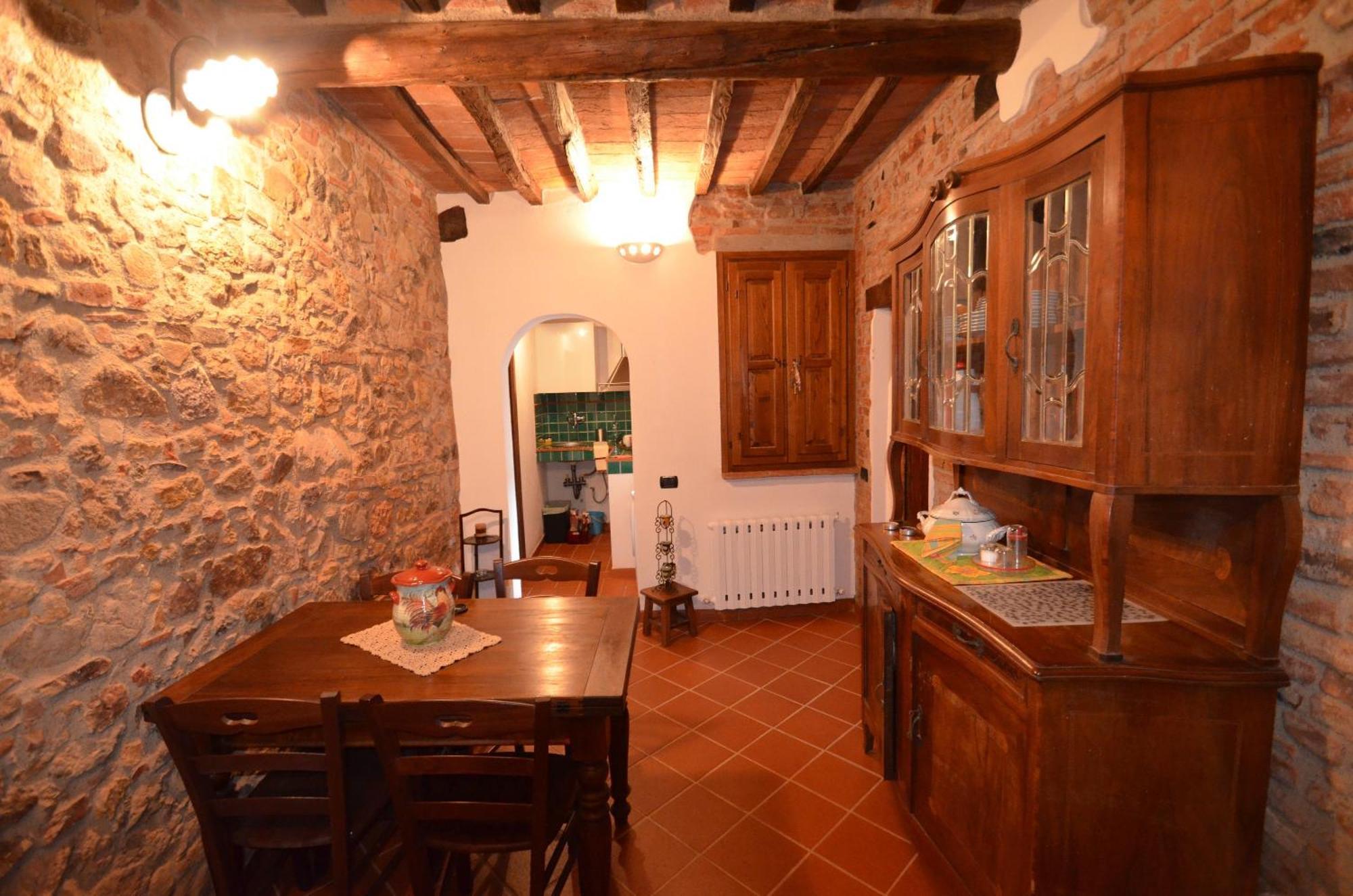 דירות Montepescali La Divina Dimora Il Castello Degli Spiriti Magni חדר תמונה